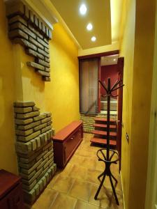 Noir Royale - Modern, Luxury, 3-level apartment