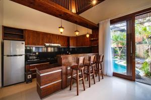 Magnifica Villa Canggu - 3BR Private villa 5 mins to Finns Beach Club