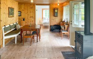 Cozy Home In Sjællands Odde With Wifi