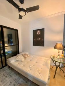 Recreio, 2 banheiros a 10min de caminha até a praia