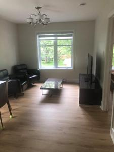 New and peaceful apartment private entrance