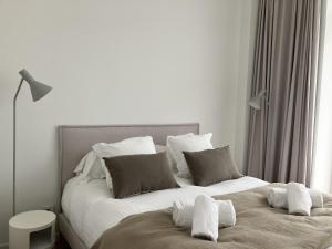 Appartements LA ROCHE MIGNONNE T3 jardin piscine et vue mer : photos des chambres