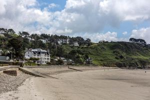 Appartements LE TAUREAU T3 Trebeurden acces plage piscine et vue mer : photos des chambres