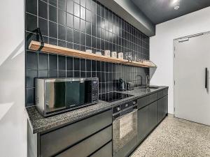 Loadshedding free, Secure, Rooftop Pool- Wifi