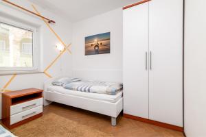 Apartments with parking space Stinjan, Pula - 23546