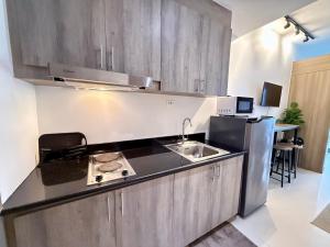 Prime Location condo near MRT, SM Megamall, BGC!