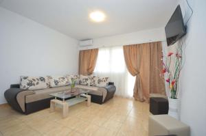 Apartments Nedovic-Jaz