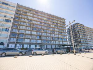 Charming apartment with sea view and parking space