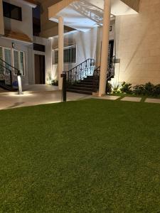 Highline Guest House202