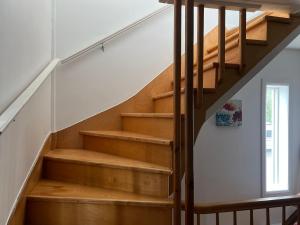 Large room in private home