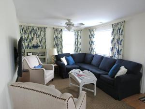 Crepe Myrtle Cottage