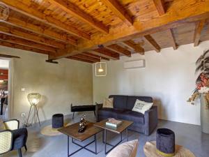 Maisons de vacances Evasion Champetre avec Spa, Activites ludiques et Confort moderne - FR-1-496-310 : photos des chambres