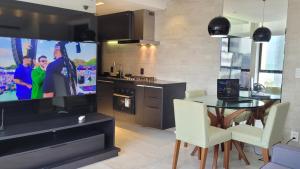 Apartamento com vista p Mar, e Piscina na Cobertura do Prédio