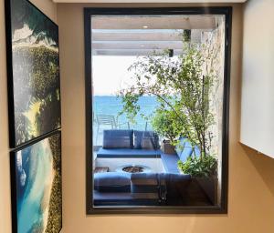 Estúdio Boutique - Vista lateral mar 609