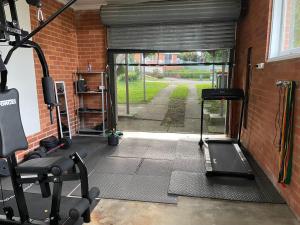 Marsfield Sunny and Spacious Room