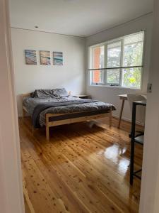 Marsfield Sunny and Spacious Room