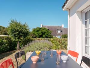 Maison Néo-Bretonne 6 pièces avec jardin à Carnac - 9 personnes - FR-1-477-264