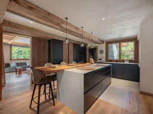 Chalet luxueux avec spa et hammam à Méribel, près des pistes - FR-1-565-136