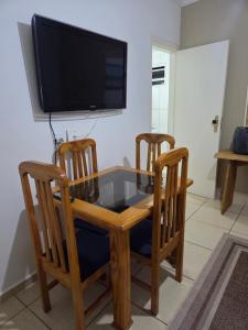 Apartamento Pé na Areia - Ubatuba Toninhas - 5 pessoas