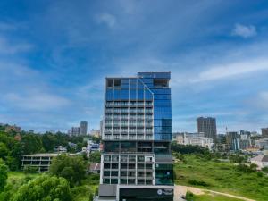 Grand La Vogue Hotel and Casino