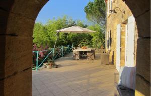Maisons de vacances Nice Home In Marnac With Wifi : photos des chambres