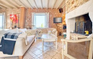 Maisons de vacances Nice Home In Marnac With Wifi : photos des chambres