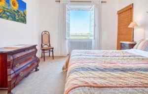 Maisons de vacances Nice Home In Marnac With Wifi : photos des chambres