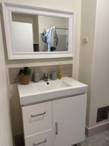 508 Light and Delightful 1BR Balcony-Parkng-Pool