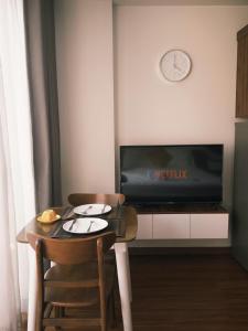 H-Vista - The KMT Residences