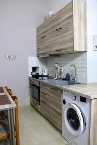 Thomys Apartment in Nea Michaniona