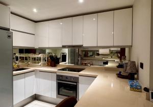 Azur 2 bedroom Condo 120sqm shared pool gym private infra-red sauna