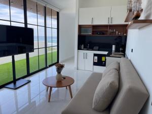 GLAMSUITE Montañita