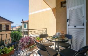 Lovely Home In Arnasco With Wifi