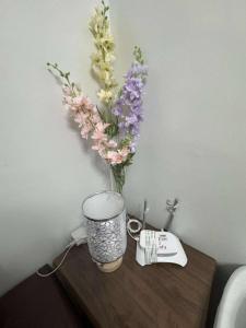Entire 1 BR condo unit with balcony at MOA complex