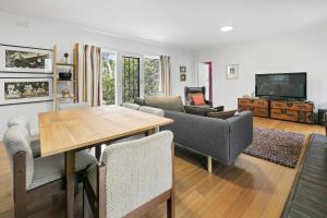Blairgowrie Beach Bungalow - Pet & Value Stay