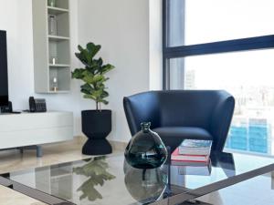 SkyHigh Park View Living