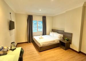 Swing & Pillows - Bukit Bintang City Centre