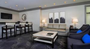 Suncoast Hotel and Casino