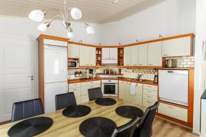 Talvitalo Saarenkylä Rovaniemi