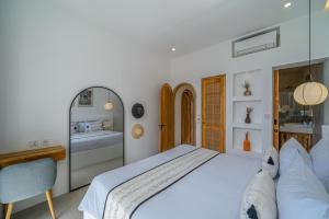 Villa Sunset and Sunrise - 2BR elegant villa in Central Canggu