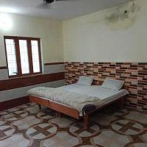 Hotel Yamuna Raj By StayApart