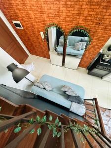 Newly Renovated 2-storey Loft at Greenbelt 1 Near Legaspi Park