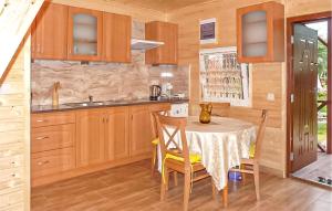 Beautiful Home In Jezierzany With Wifi