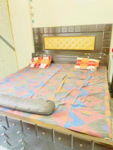 Pratoos Homestay