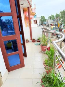 Pratoos Homestay