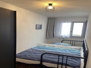 Charming apartment with hill view