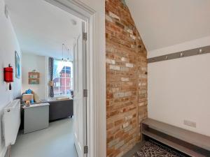 Apartment In Gloucester Quays-Apartment Two