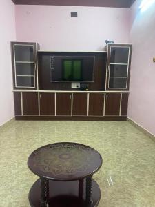 Meenakshi Amman Home stay