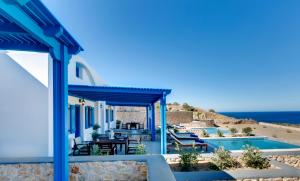 Desiterra Resort Santorini Greece