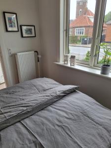 Hel villa med fri parkering centralt beliggende